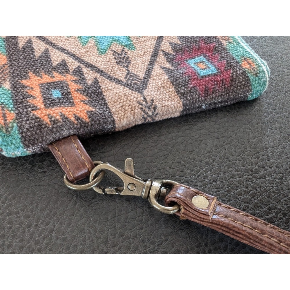 Pine Creek Wristlet Womens Small Teal Bag Aztec Western Print Makeup Travel NWOT - Picture 2 of 10